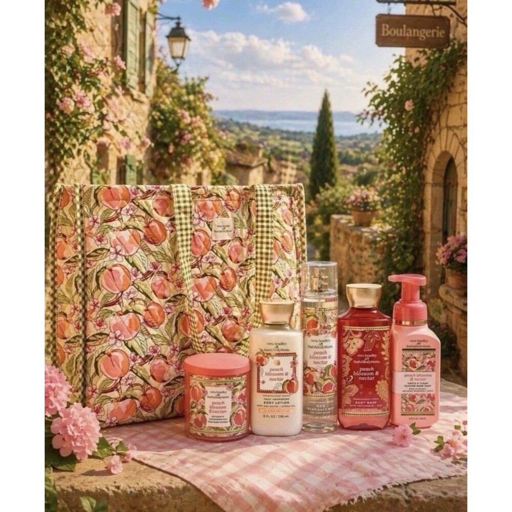 Vera Bradley Peach Blossom & Nectar Bath & Body Set